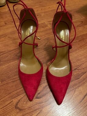 Aquazzura Very Matilde Pump Red Suede